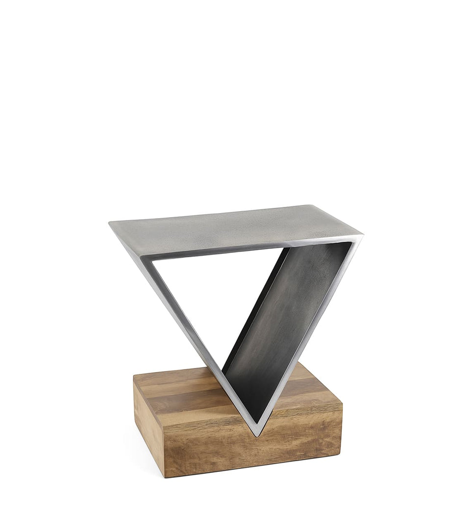 Tavolino in Alluminio Versailles Triangolare di Moycor