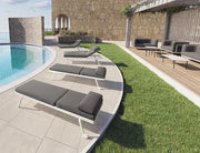 Etesian Lounger di Gaber