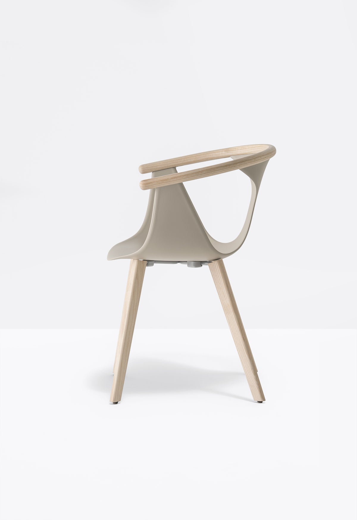 Poltroncina Fox 3725 di Pedrali