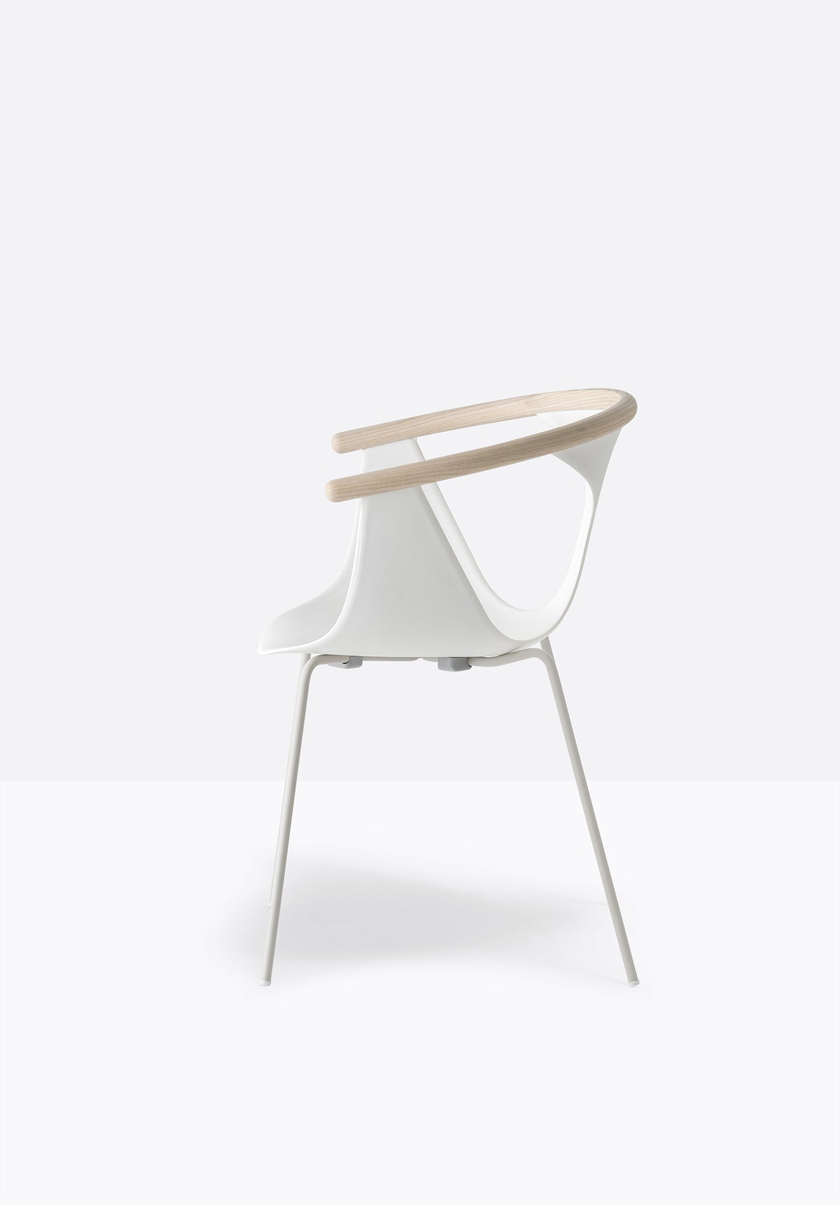 Poltroncina Fox 3725 di Pedrali