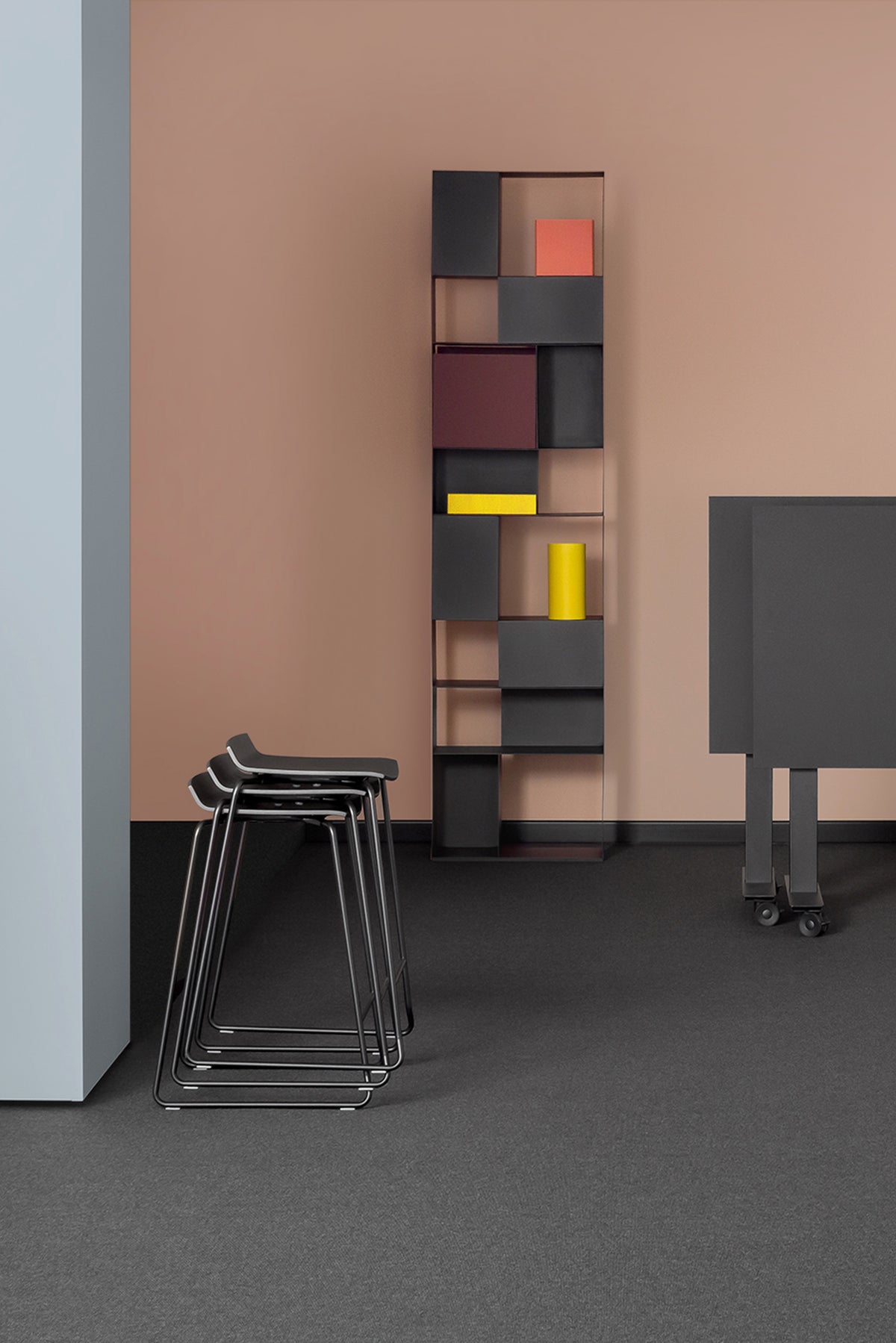 Sgabello Loto Wood Stool di Mara