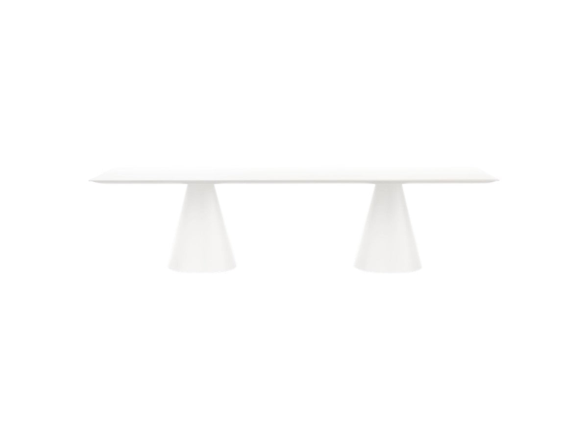 Tavolo Ikon table di Pedrali