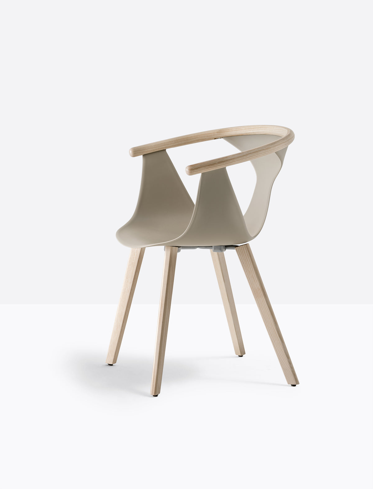 Poltroncina Fox 3725 di Pedrali