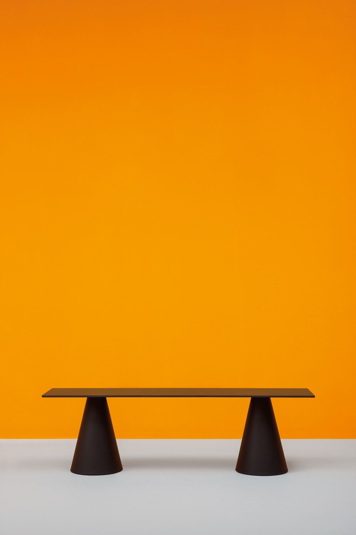 Panca Ikon bench B863 di Pedrali