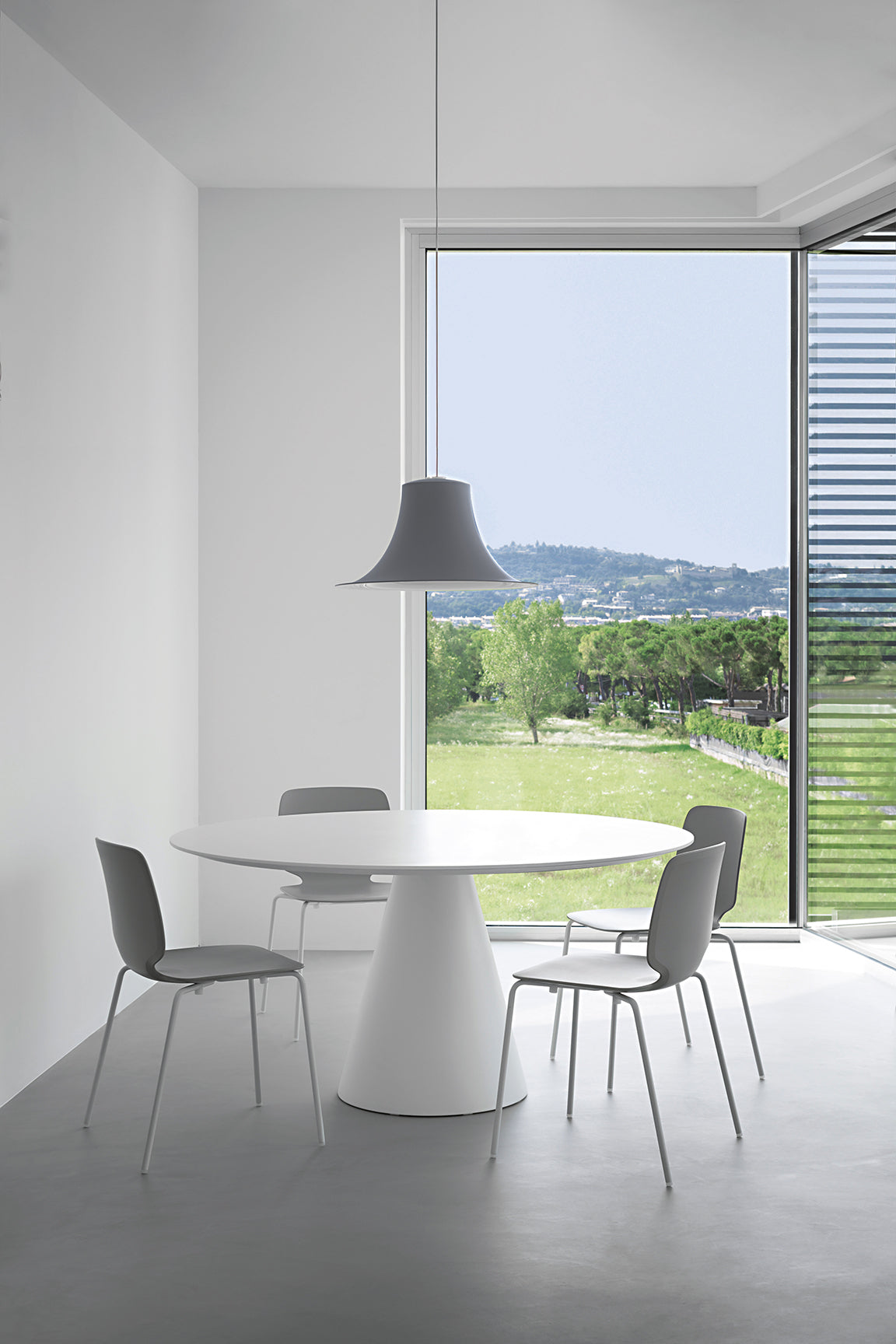 Tavolo Ikon 869 di Pedrali