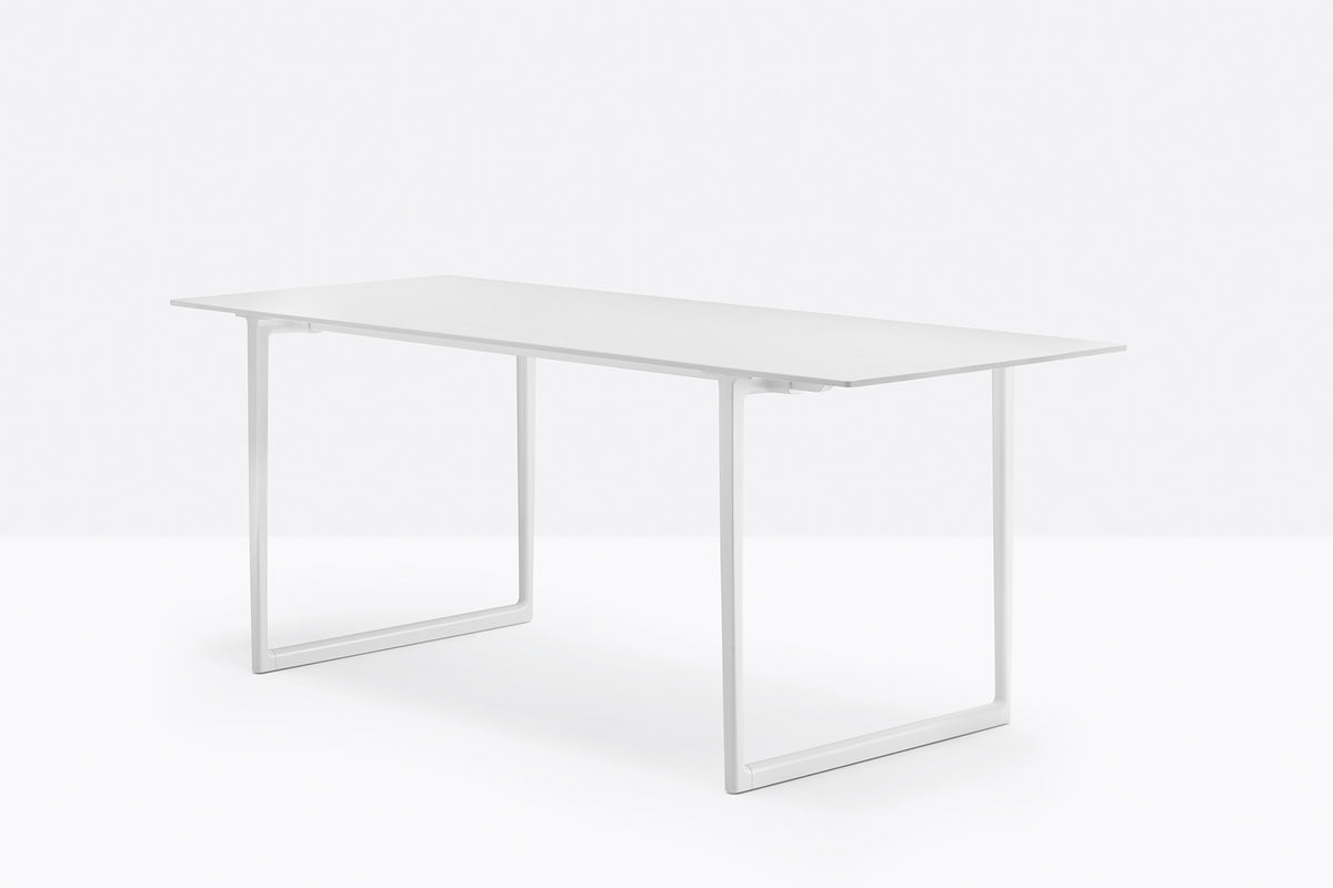 Scrivania Toa Table di Pedrali