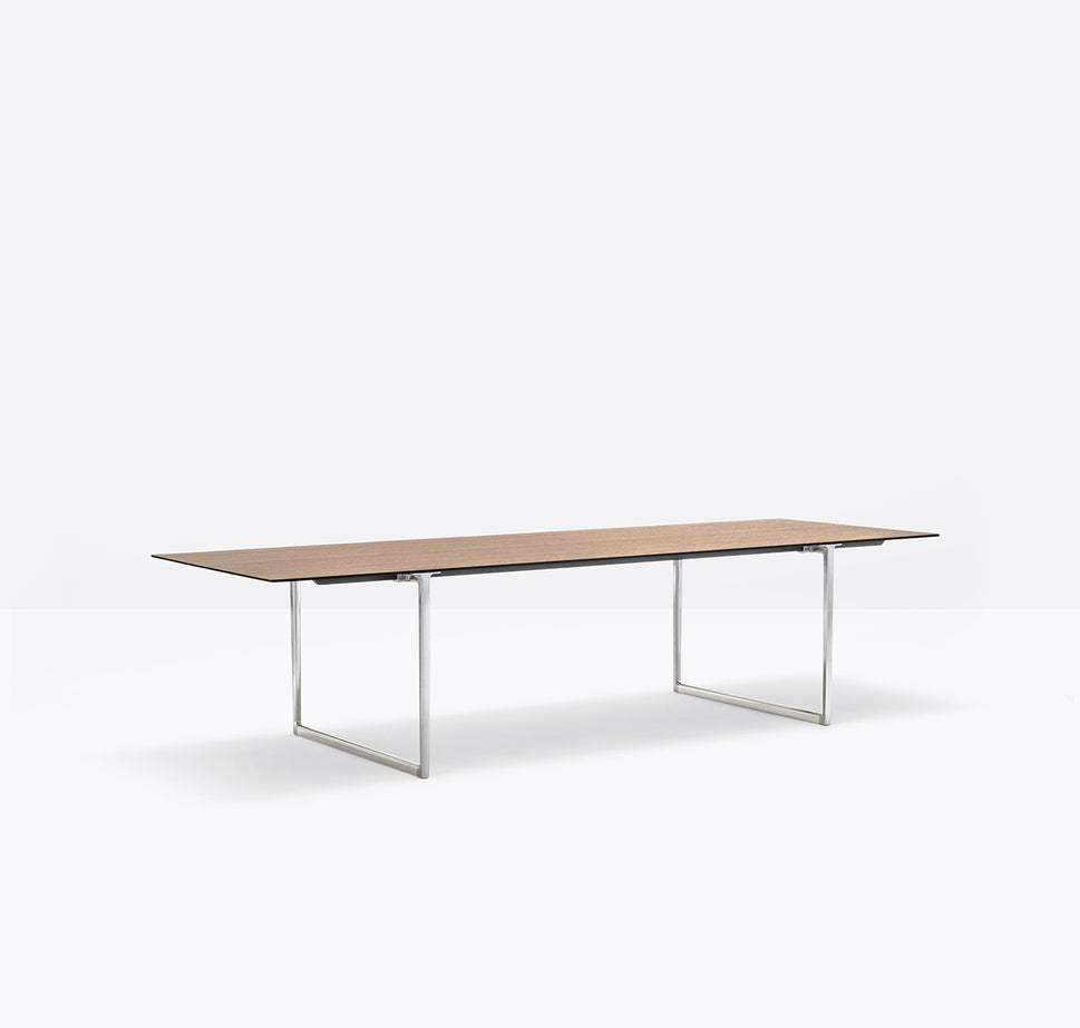Scrivania Toa Table di Pedrali