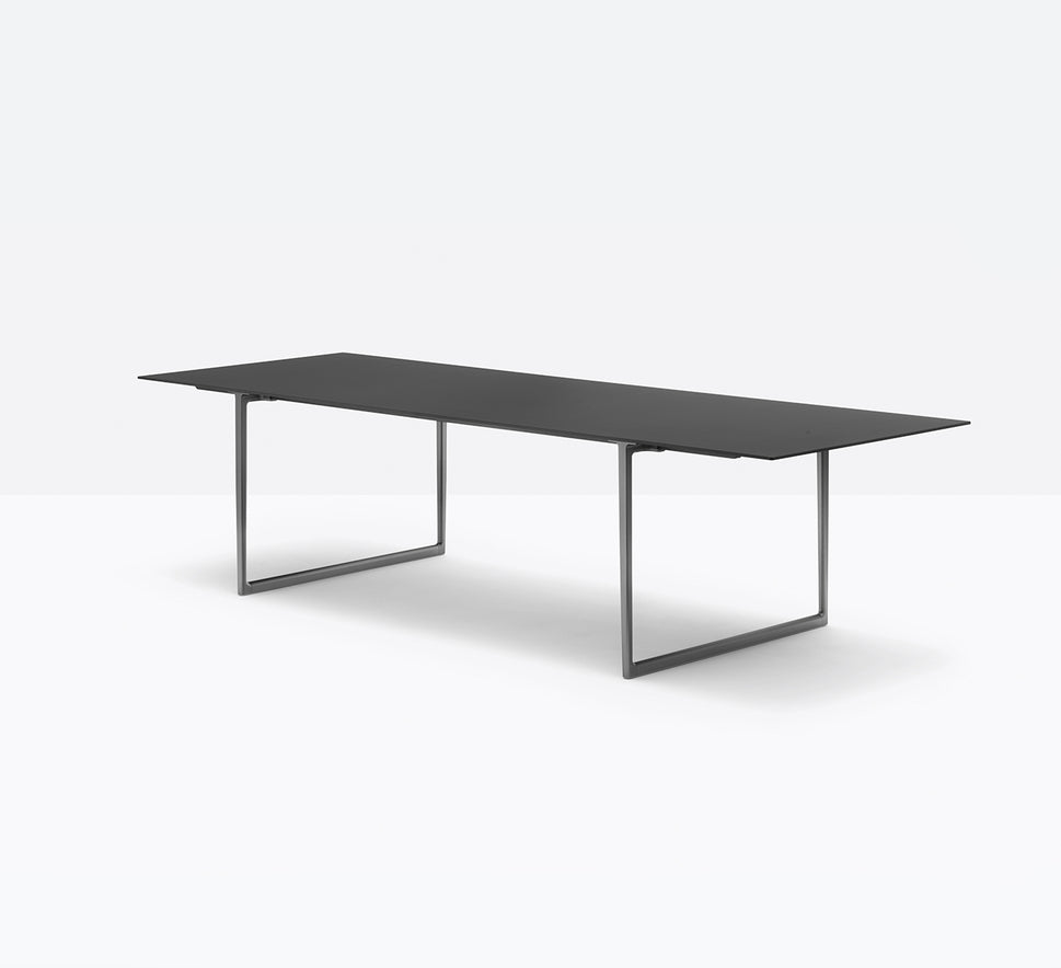 Scrivania Toa Table di Pedrali