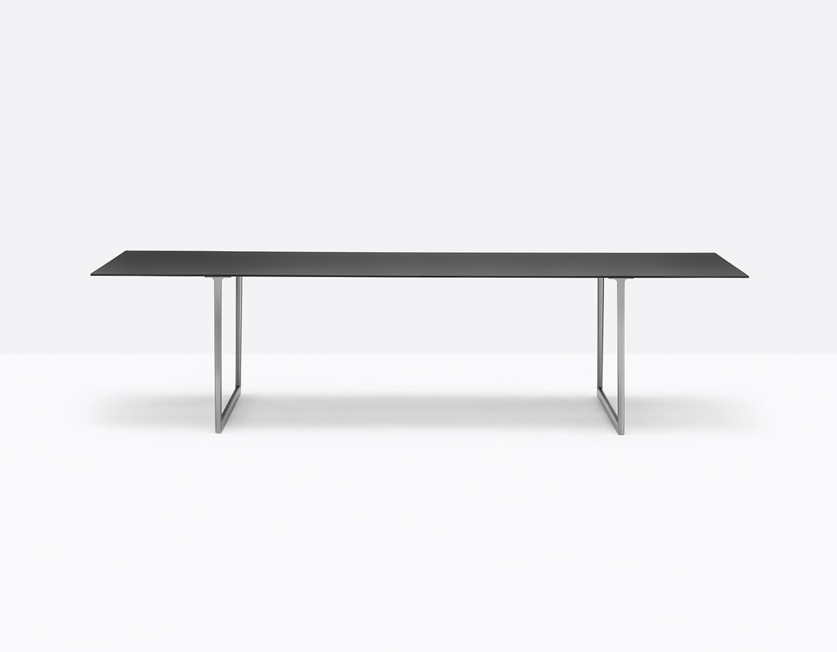 Scrivania Toa Table di Pedrali
