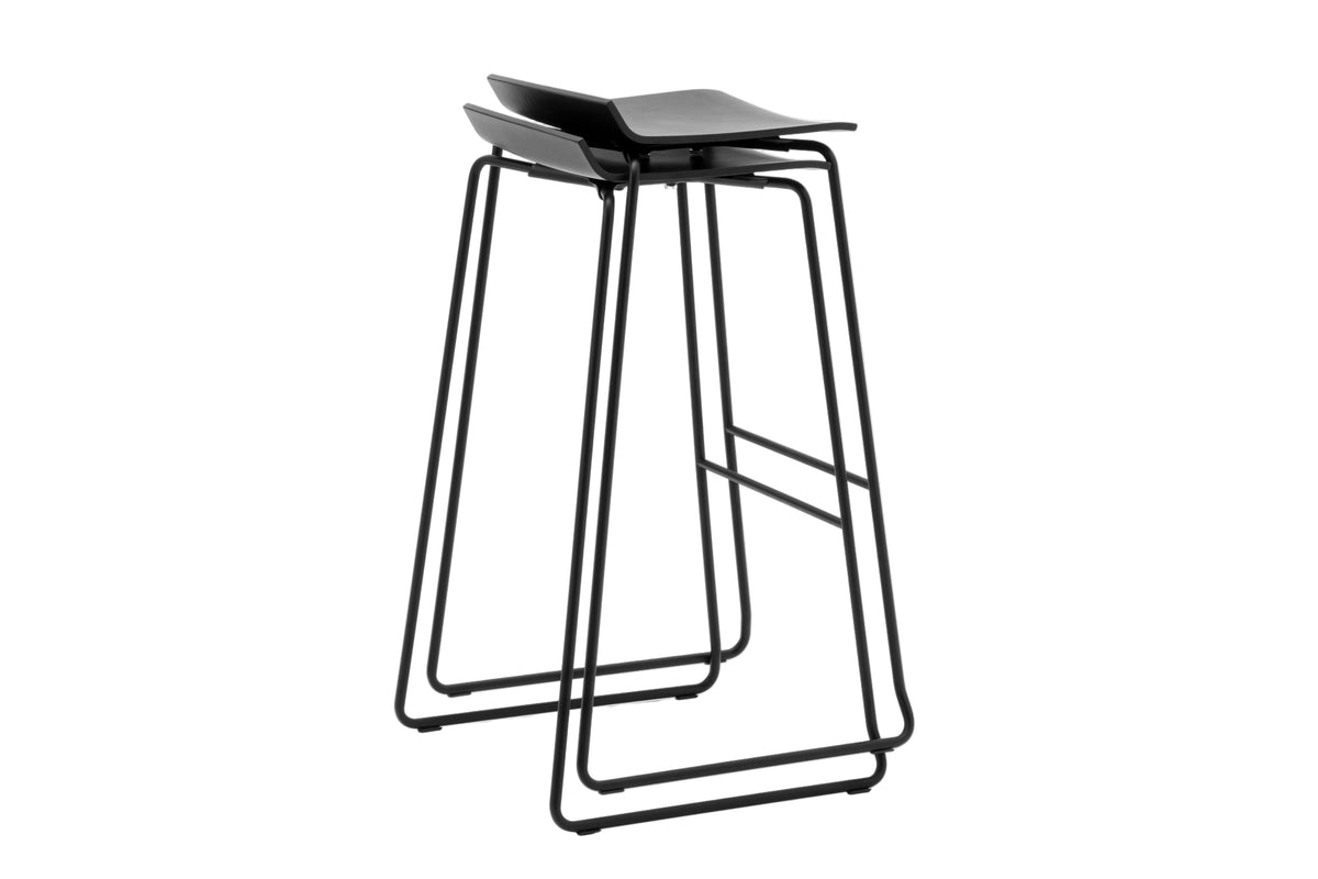 Sgabello Loto Wood Stool di Mara