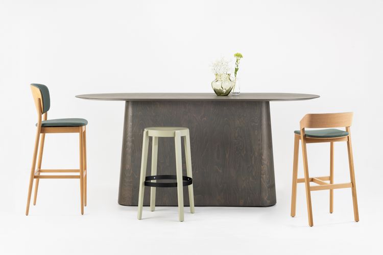 Sgabello da Bar Merano di Ton